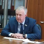 Михаил Ершов провел прием граждан в Новоуральске