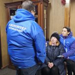 Волонтеры Единой России оказывают адресную помощь северянам