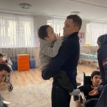 Депутат Госдумы Артём Бичаев подарил праздник воспитанникам махачкалинского интерната «Забота»