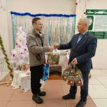 В новогодние праздники Рияз Комаров уделил внимание тем, кто особенно нуждается в поддержке
