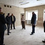 «Единая Россия» ознакомилась с ходом ремонтных работ на объектах образования в Изобильненском и Новоселицком округах