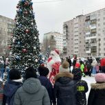 Елки для детей и поздравления ветеранов: новогодние мероприятия прошли в районах Нижнего Новгорода