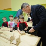 Олег Садовских принял участие в открытии детской мастерской конструирования и инжиниринга