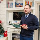 «Елка желаний» помогает исполнить мечты юных северян
