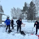 «Молодая Гвардия Единой России» запустила акцию «Снежный десант» в Пензенской области