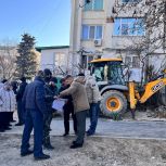 С жителями дома №13 по улице Юмашева обсудили благоустройство по Народной программе «Единой России»