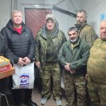 Активисты «Единой России» в Крыму продолжают поддерживать участников СВО