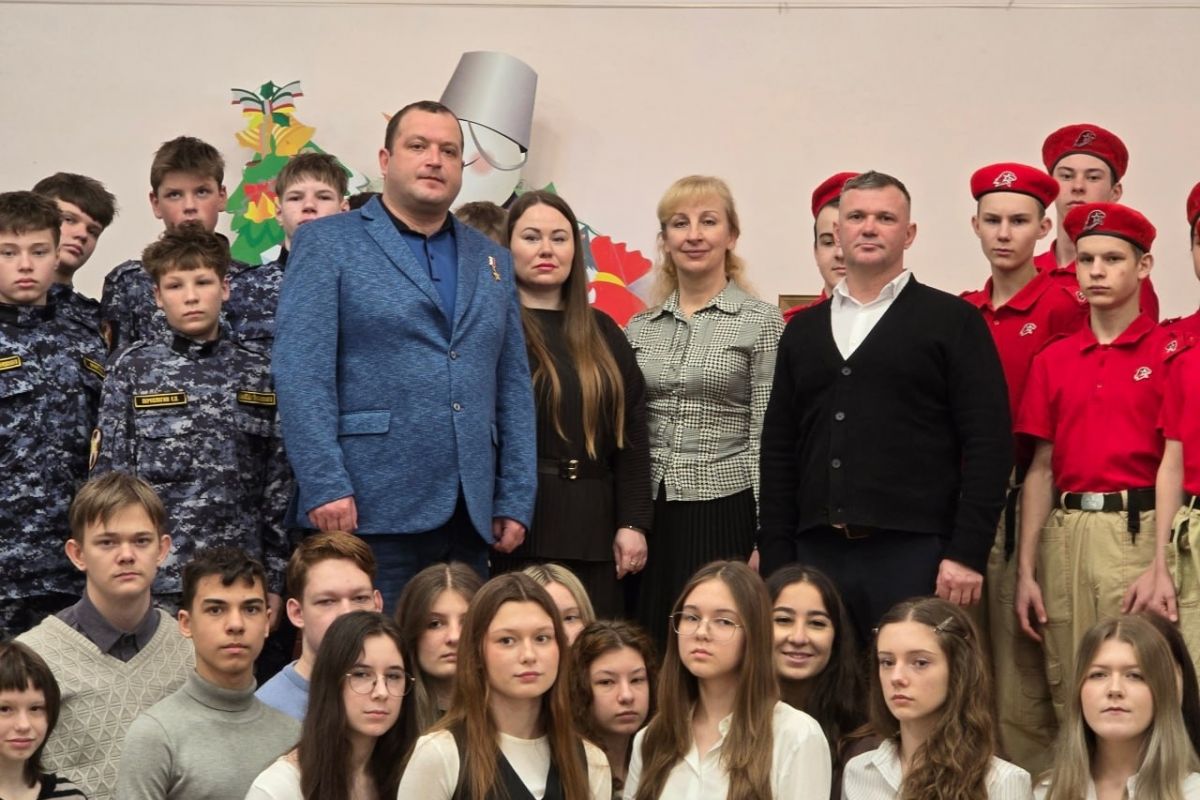 В Пионерском состоялась встреча с Героем России