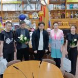 В Юго-Восточном округе Москвы муниципальные депутаты поздравили российских и китайских студентов