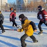 «Единая Россия» провела в Пензе хоккейный турнир среди школьников
