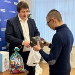 Дети социально уязвимых категорий получили подарки в рамках Всероссийской благотворительной акции «Елка желаний»