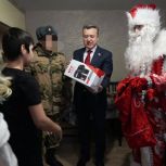 Анатолий Выборный поздравил семью бойца СВО с Новым годом
