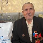 В Чистополе единороссы поздравили участника Великой Отечественной войны