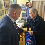 Акция «С Новым годом, ветеран!» прошла в Большеглушицком районе