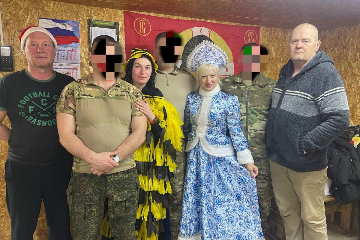 Активистки «Женского движения Единой России» поддержали военнослужащих на передовой
