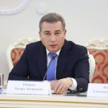 Тюменский единоросс присоединился к обсуждению развития предпринимательского образования
