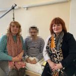 Активисты «Единой России» навестили раненых бойцов в больнице