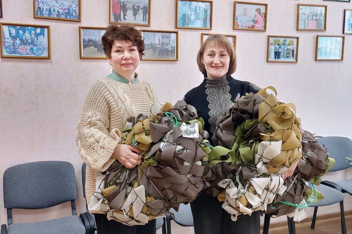 Активистки «Единой России» объединяются по всему региону для оказания помощи участникам СВО