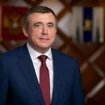 Валерий Лимаренко поздравил островитян с 79-летием образования Сахалинской области