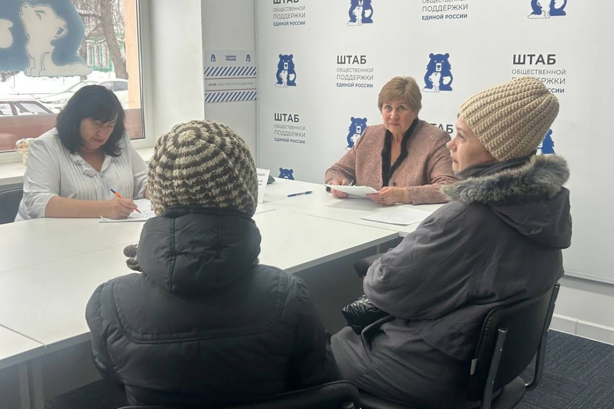 Галина Серова: «В последнее время, значительная часть вопросов обратившихся связана со здравоохранением»