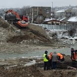 «Единая Россия» осмотрела ход работ на мосту в Пятигорске и в детсаду села Новоселицкого