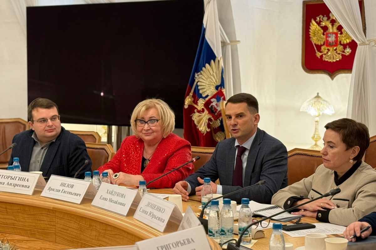 В Архангельской планируют провести депутатские слушания о господдержке активного долголетия в северных территориях