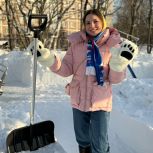Сотни активистов вышли на субботники в районах юго-запада и юга столицы