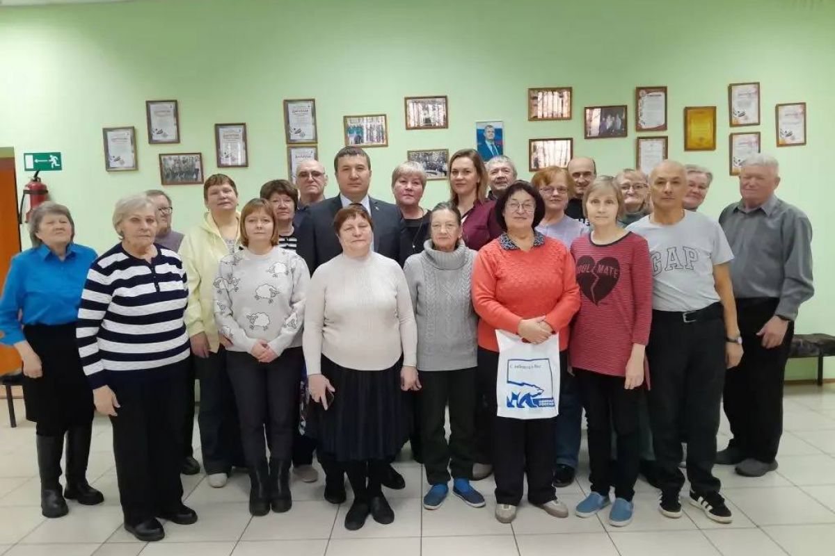 «Единая Россия» поздравила со Старым Новым годом представителей Общества глухих в Златоусте