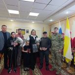 Родственникам вручили награды погибших героев