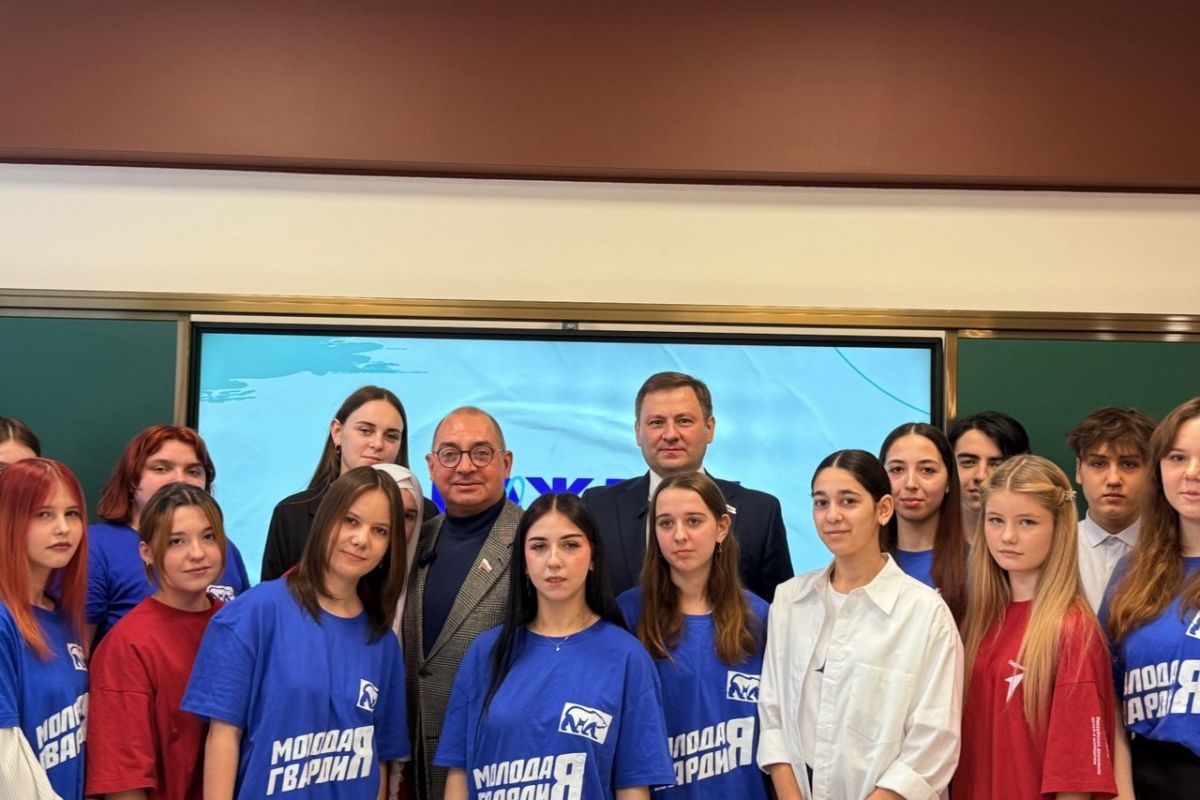 В рамках партпроекта «Культура малой Родины» состоялось тематическое мероприятия «Самая классная встреча»