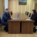 Владимир Рожков и Надежда Дергунова обсудили вопросы уборки снега в Кадомском округе