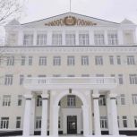 В Орске по народной программе «Единой России» обновили одну из старейших школ