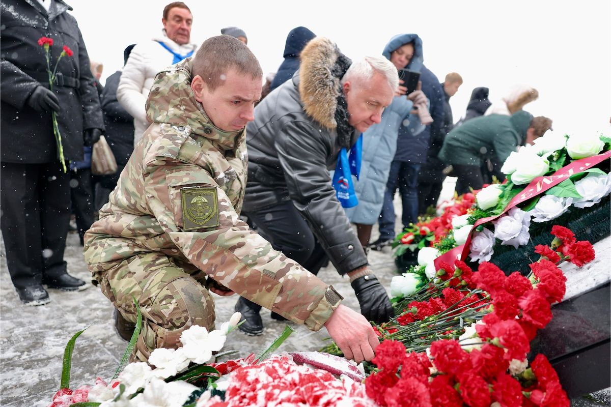 Новгородцы чтят память освободителей города