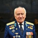 Как легендарный лётчик, покоривший МиГ-25, нашел новое призвание на земле