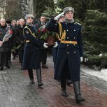 Воронежские единороссы почтили память выдающегося руководителя региона Виталия Воротникова