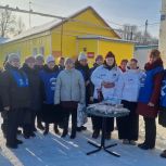 Партийцы приняли участие в акции "Блокадный хлеб"