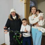 Марина Трескова исполнила мечту мальчика из Аксарки