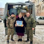 В Икрянинском местном отделении партии прошла акция «Новый год на передовой»