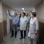 Партийный десант «Единой России» проверил качество капитального ремонта Балахнинской ЦРБ