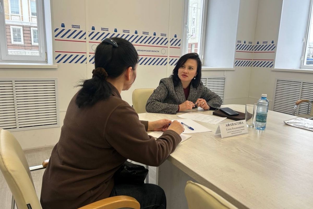 Партийцы провели прием жителей