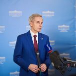 Андрей Артюхов поздравил журналистов с Днем российской печати