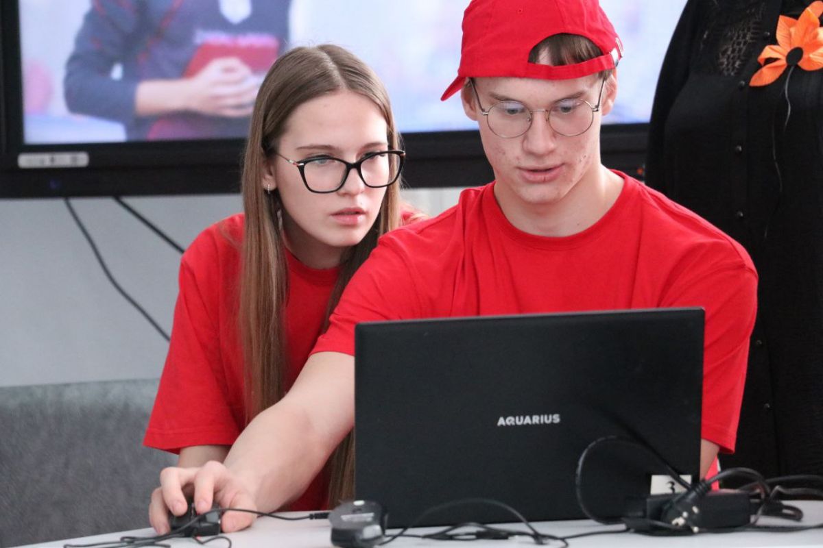 Гонки квадрокоптеров прошли в Долгоруковском лицее в рамках партпроекта «Новая школа»