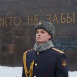 Ульяновские единороссы почтили память жертв блокадного Ленинграда