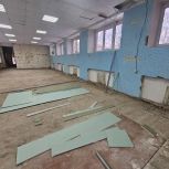 Партийцы оценили ход ремонта в пестовском детском саду