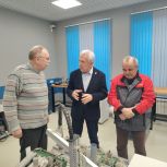 Владимир Васильев проконтролировал ход капремонта школы и студенческого общежития в Тверской области