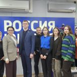 Партийцы поздравили журналистов с Днём российской печати