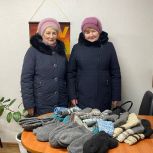 Представители старшего поколения Октябрьского района активно помогают фронту