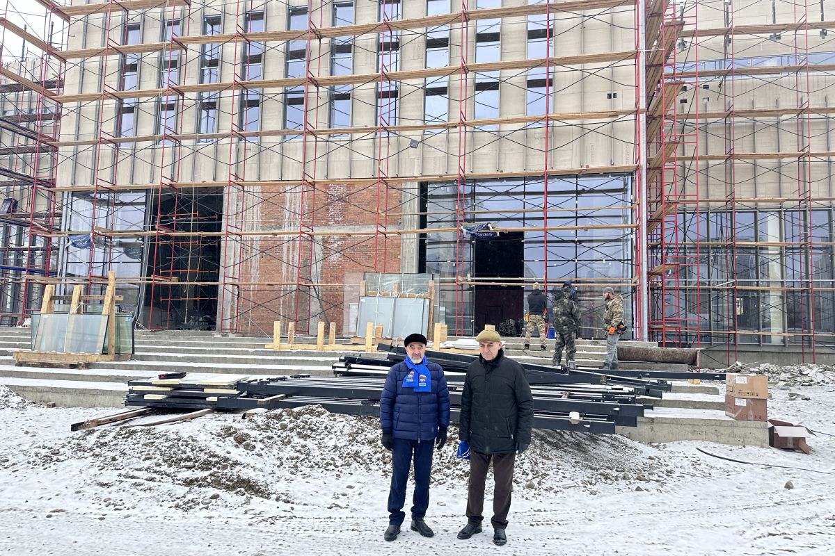 Городская среда, здравоохранение, культура и спорт: «Партийный десант» проверил ход строительства и состояние социальных объектов в Чеченской Республике