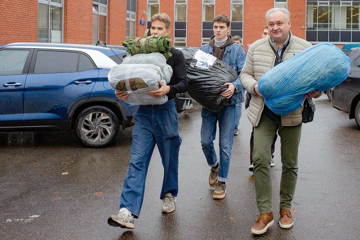 Предприниматели ЗелАО отправляют бойцам СВО технику, экипировку и медикаменты