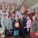 В Мамадыше поздравили местную жительницу со 100-летием